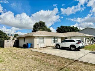 7433 Pebble Beach RD, Fort Myers, FL 33967