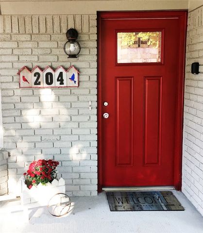 204 SW G Street, Bentonville, AR 72712