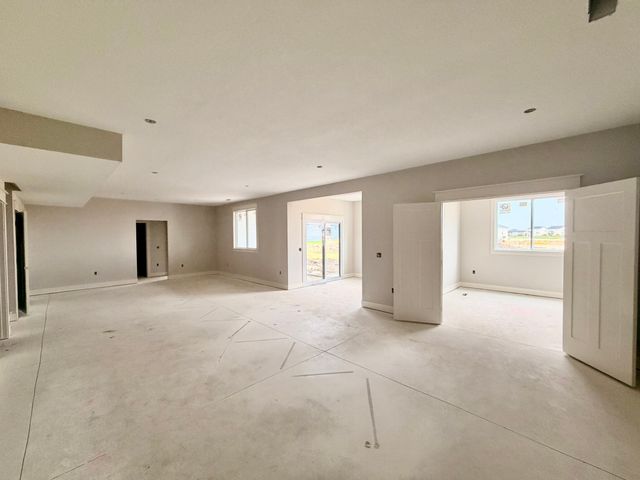 575 NW Georgetown Drive, Waukee, IA 50263