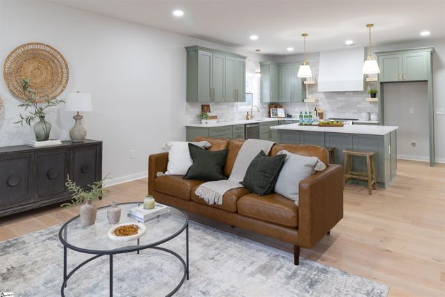 114 Spartanburg Street, Greenville, SC 29607