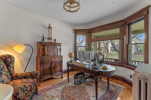 802 Ashland Avenue, Saint Paul, MN 55104