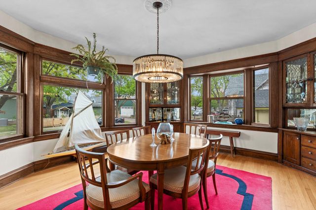 802 Ashland Avenue, Saint Paul, MN 55104