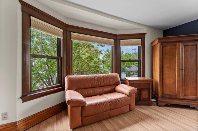802 Ashland Avenue, Saint Paul, MN 55104