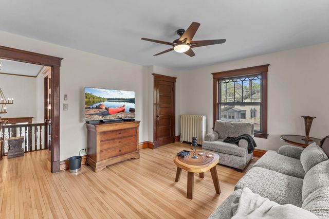 802 Ashland Avenue, Saint Paul, MN 55104