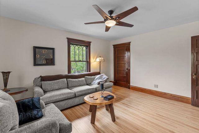 802 Ashland Avenue, Saint Paul, MN 55104