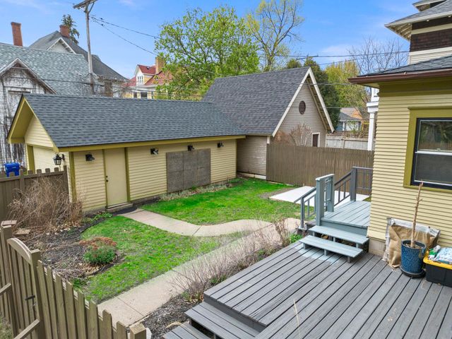 802 Ashland Avenue, Saint Paul, MN 55104