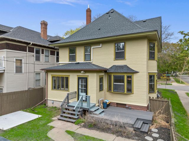 802 Ashland Avenue, Saint Paul, MN 55104