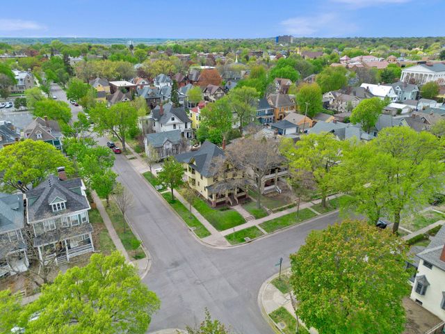 802 Ashland Avenue, Saint Paul, MN 55104