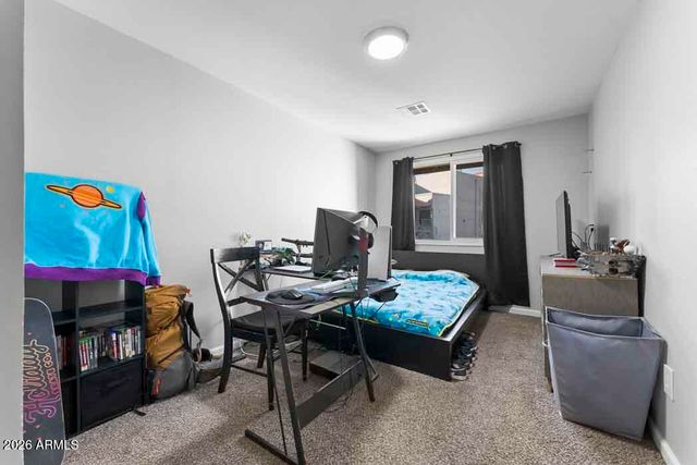 427 E IRONWOOD Drive, Phoenix, AZ 85020