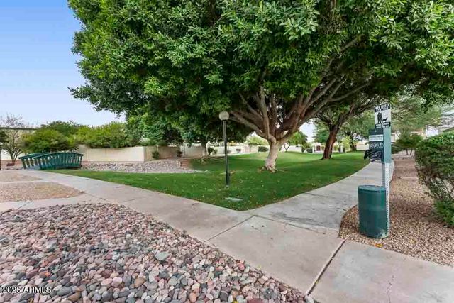 427 E IRONWOOD Drive, Phoenix, AZ 85020