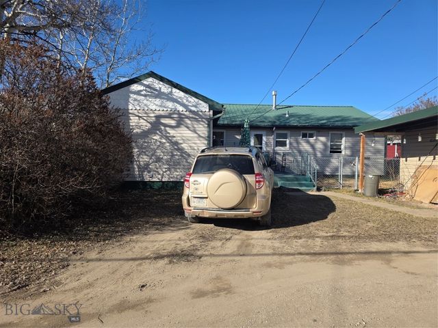 2840 Bayard Street, Butte, MT 59701