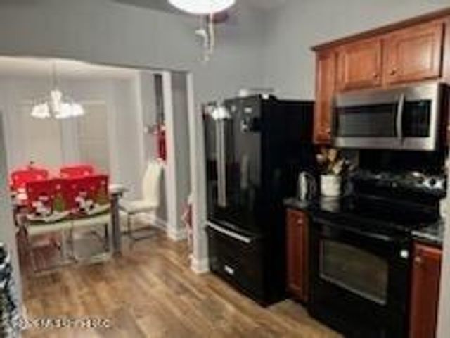 3825 Timber Lake Drive, Ocean Springs, MS 39564