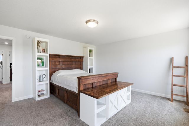 8037 Lander Avenue NE, Otsego, MN 55330