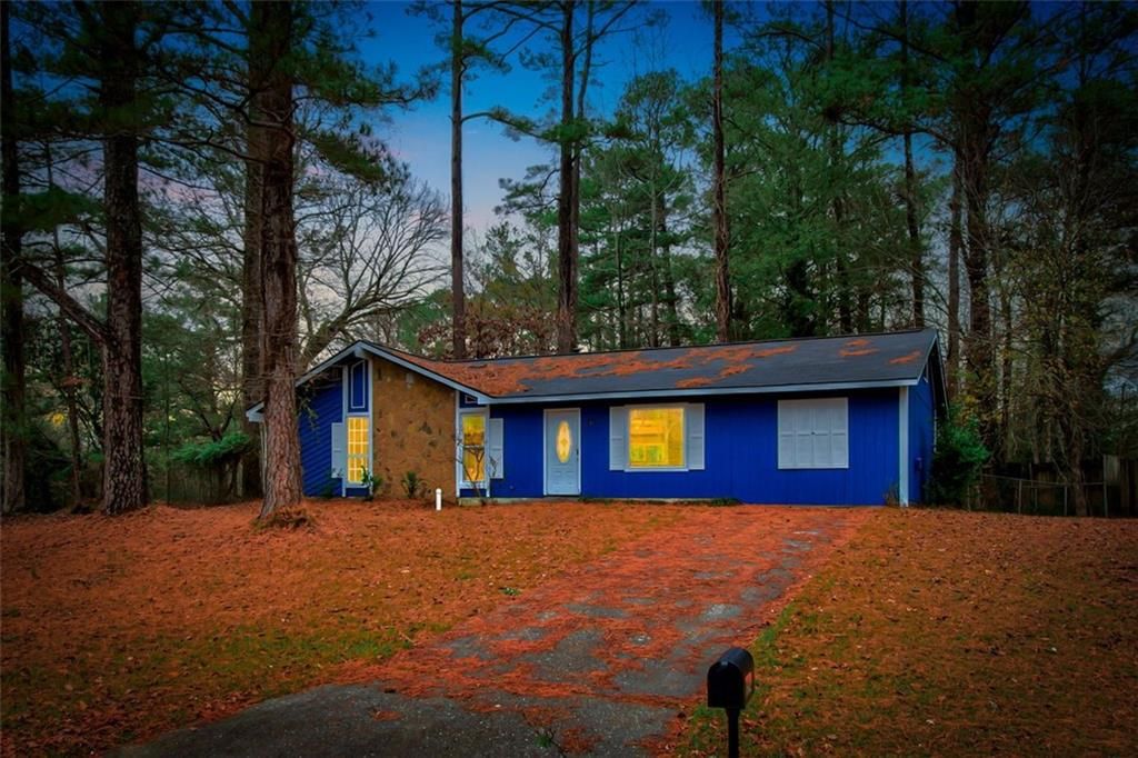 8962 BENTWOOD Lane, Riverdale, GA 30274