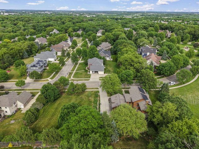 3083 Edenberry Street, Fitchburg, WI 53711