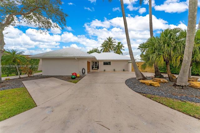 16941 SW 278th St, Homestead, FL 33031