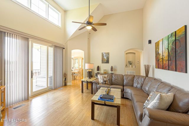 138 Coyatee Circle, Loudon, TN 37774