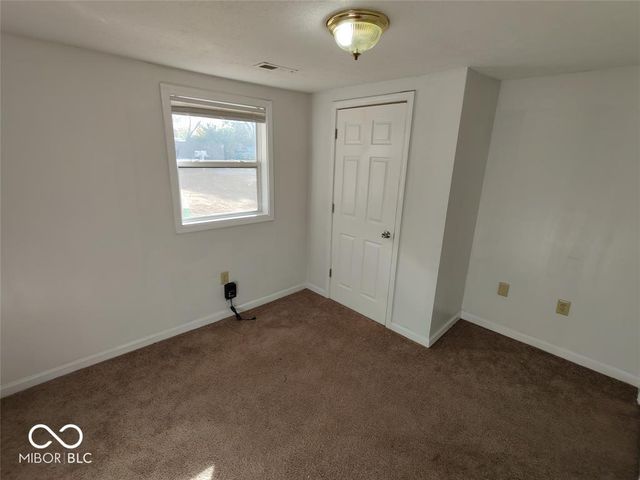8053 N Sugar Creek Myrtle Lane, Fairland, IN 46126