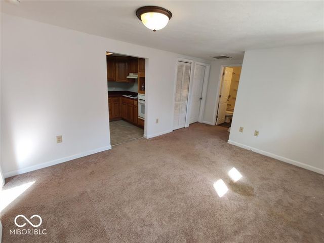 8053 N Sugar Creek Myrtle Lane, Fairland, IN 46126