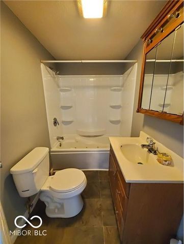 8053 N Sugar Creek Myrtle Lane, Fairland, IN 46126