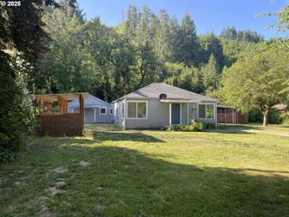 154 DECOY Ln, Myrtle Creek, OR 97457