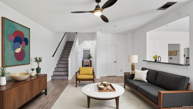 21919 Goldcrest, San Antonio, TX 78260