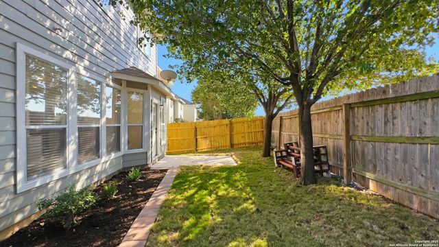 21919 Goldcrest, San Antonio, TX 78260