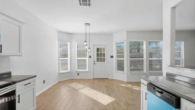 21919 Goldcrest, San Antonio, TX 78260