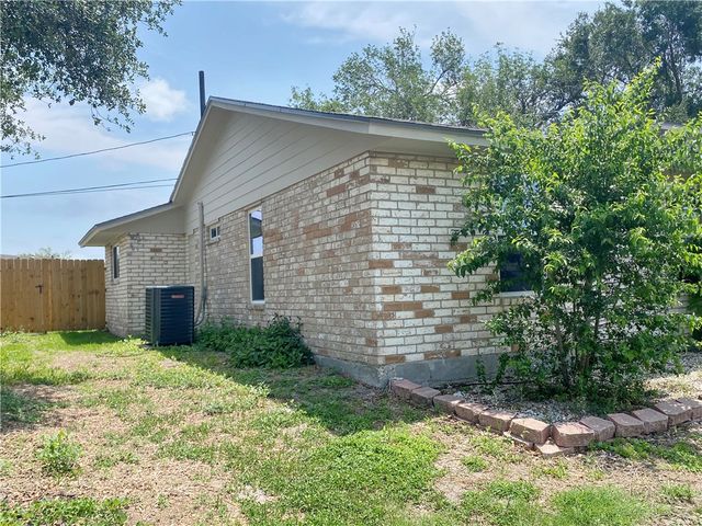 4143 Sierra Cir, Corpus Christi, TX 78410