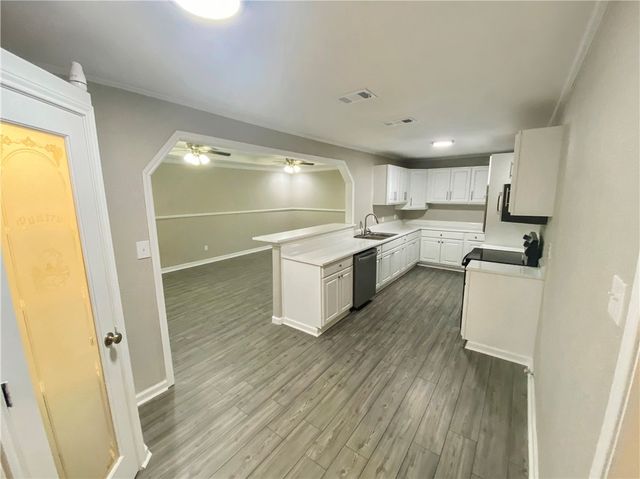 4143 Sierra Cir, Corpus Christi, TX 78410