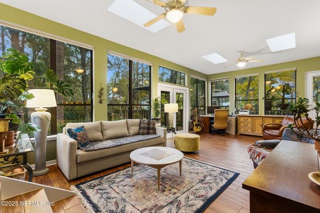 11727 GREENLAND OAKS Drive, Jacksonville, FL 32258