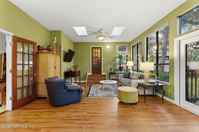 11727 GREENLAND OAKS Drive, Jacksonville, FL 32258