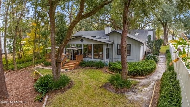 11727 GREENLAND OAKS Drive, Jacksonville, FL 32258