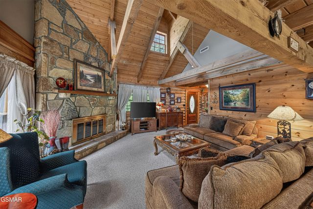 549 Geneva Lane, Gatlinburg, TN 37738