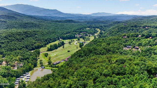 549 Geneva Lane, Gatlinburg, TN 37738