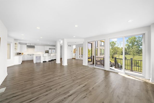 5636 Meadow Lane, Ann Arbor, MI 48105