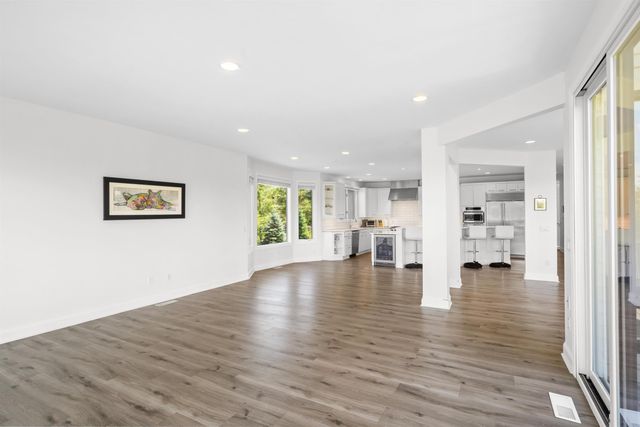 5636 Meadow Lane, Ann Arbor, MI 48105