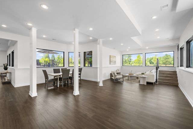 5636 Meadow Lane, Ann Arbor, MI 48105