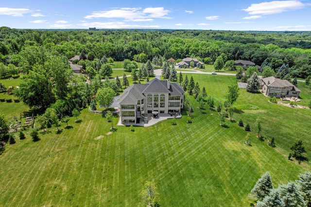 5636 Meadow Lane, Ann Arbor, MI 48105