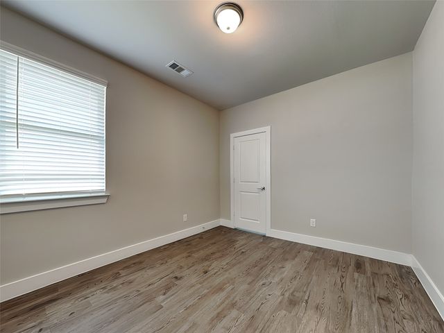 3425 New York Avenue, Lancaster, TX 75134