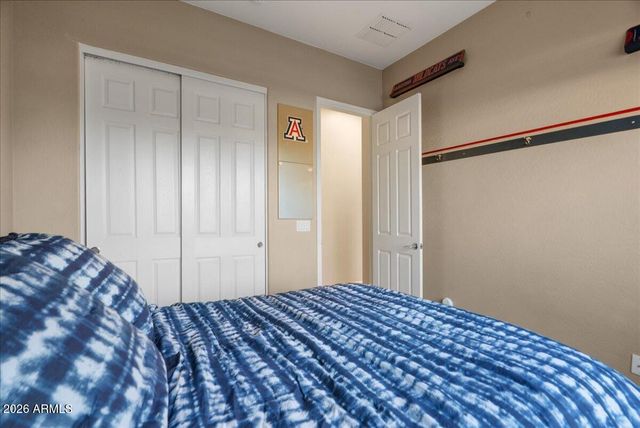 6427 S MAGIC Court, Gilbert, AZ 85298