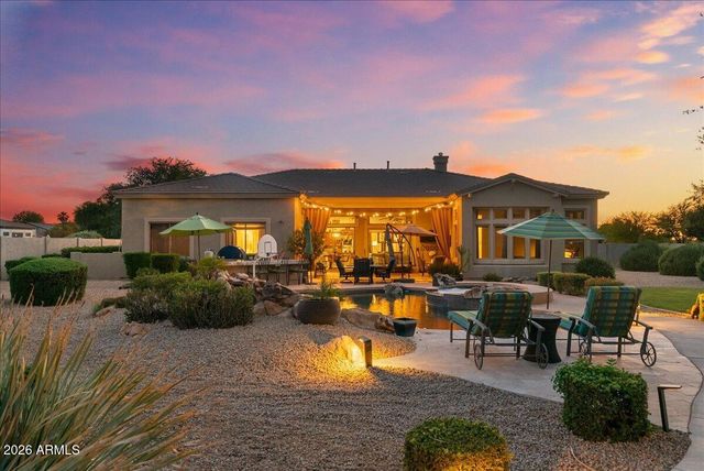 6427 S MAGIC Court, Gilbert, AZ 85298