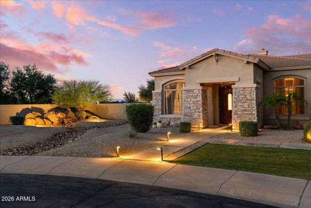 6427 S MAGIC Court, Gilbert, AZ 85298
