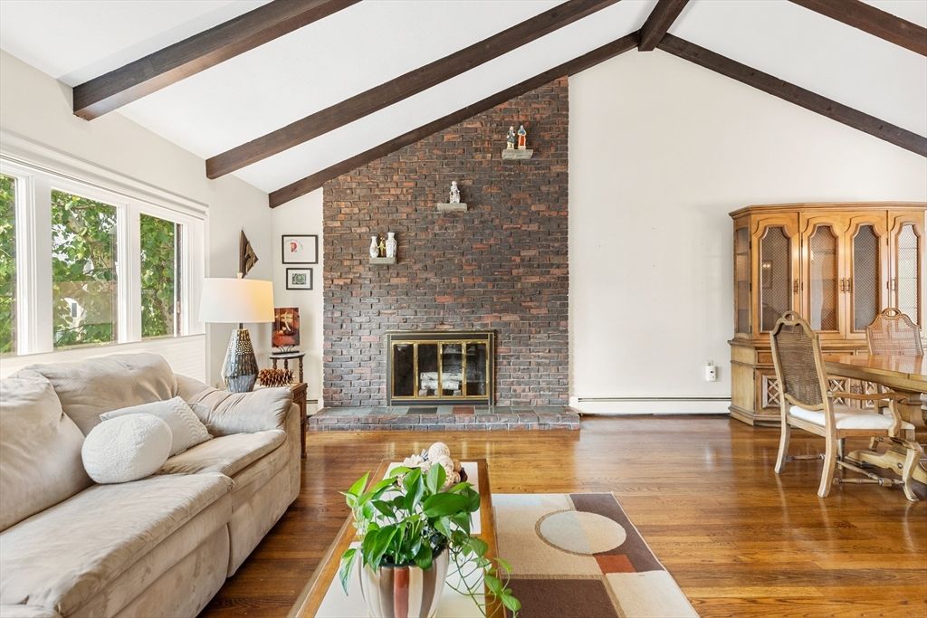 41 Mohawk St, Danvers, MA 01923