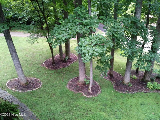 359 Whippoorwill Trail, Franklin, NC 28734