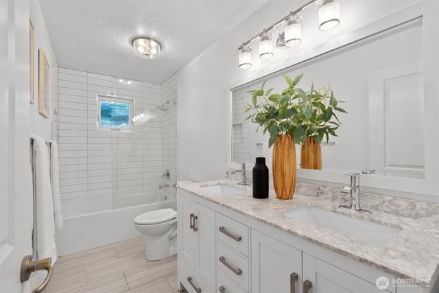 1928 109th Avenue SE, Bellevue, WA 98004