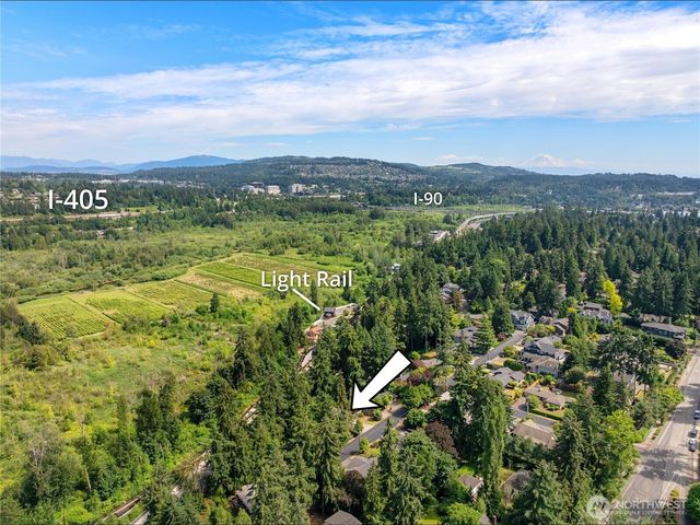 1928 109th Avenue SE, Bellevue, WA 98004