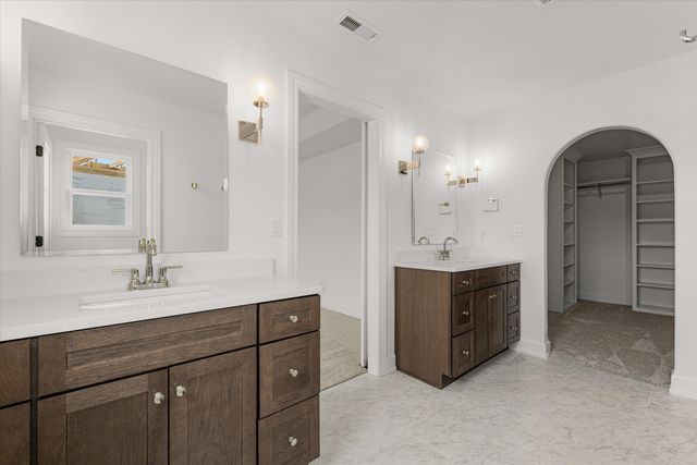 301 ASH DOWN DR, Columbia, MO 65201