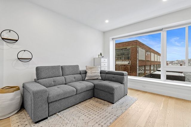 71 Border St 302, Boston, MA 02128