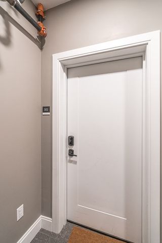 71 Border St 302, Boston, MA 02128